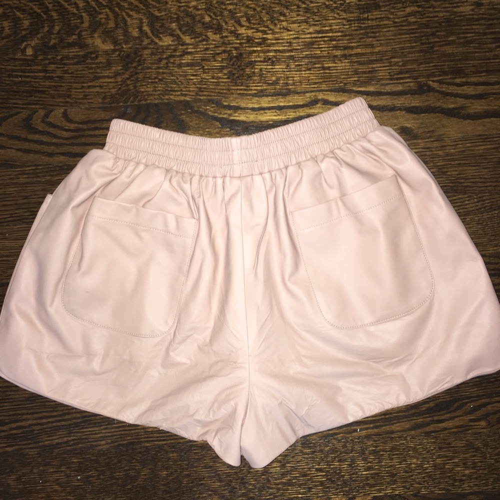 BLQ vegan leather blush shorts - Picture 3 of 5